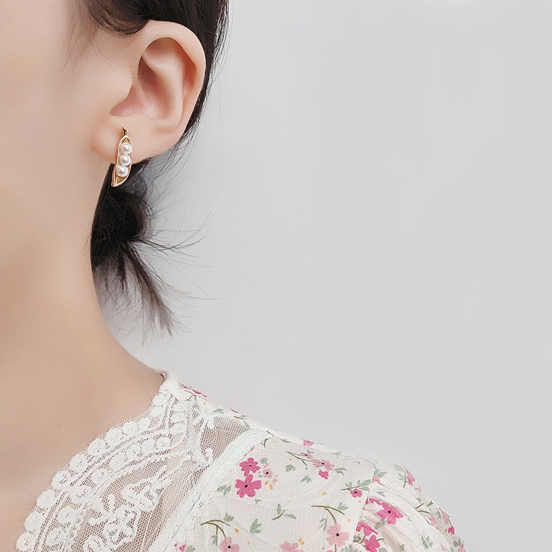 Pearl pods Earring