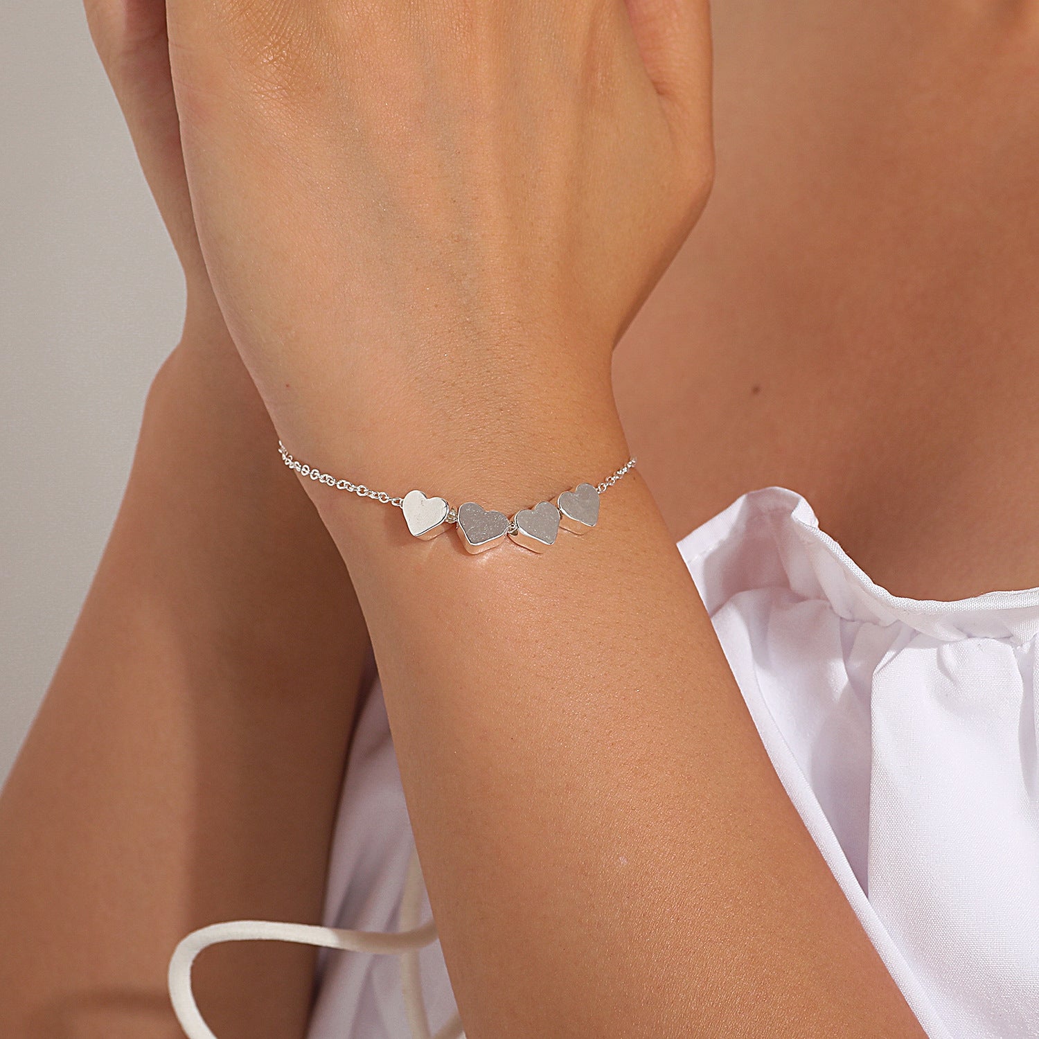 Women Heart Charm Bracelet