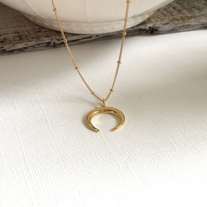 Crescent Moon Pendant Necklace Sweet