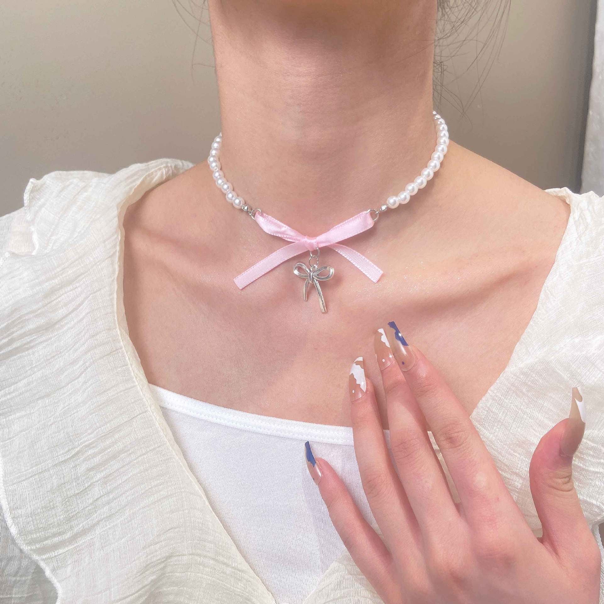 Romantic pink love Bow Pearl Necklace