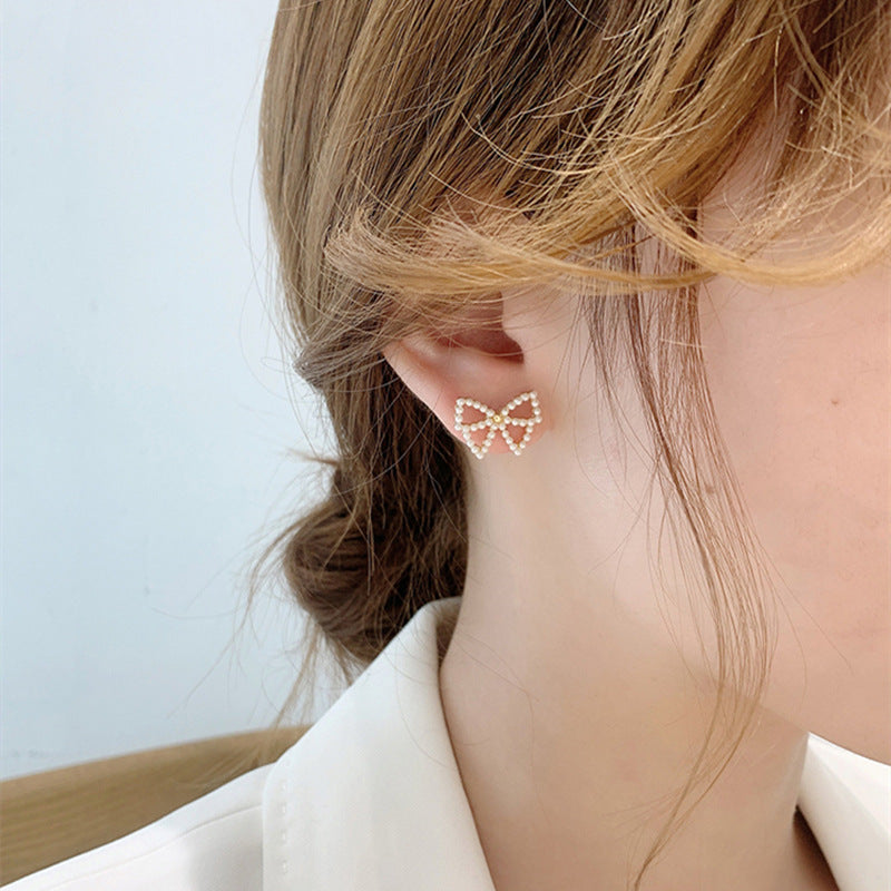 Fashion Party Bow Pearl Earrings