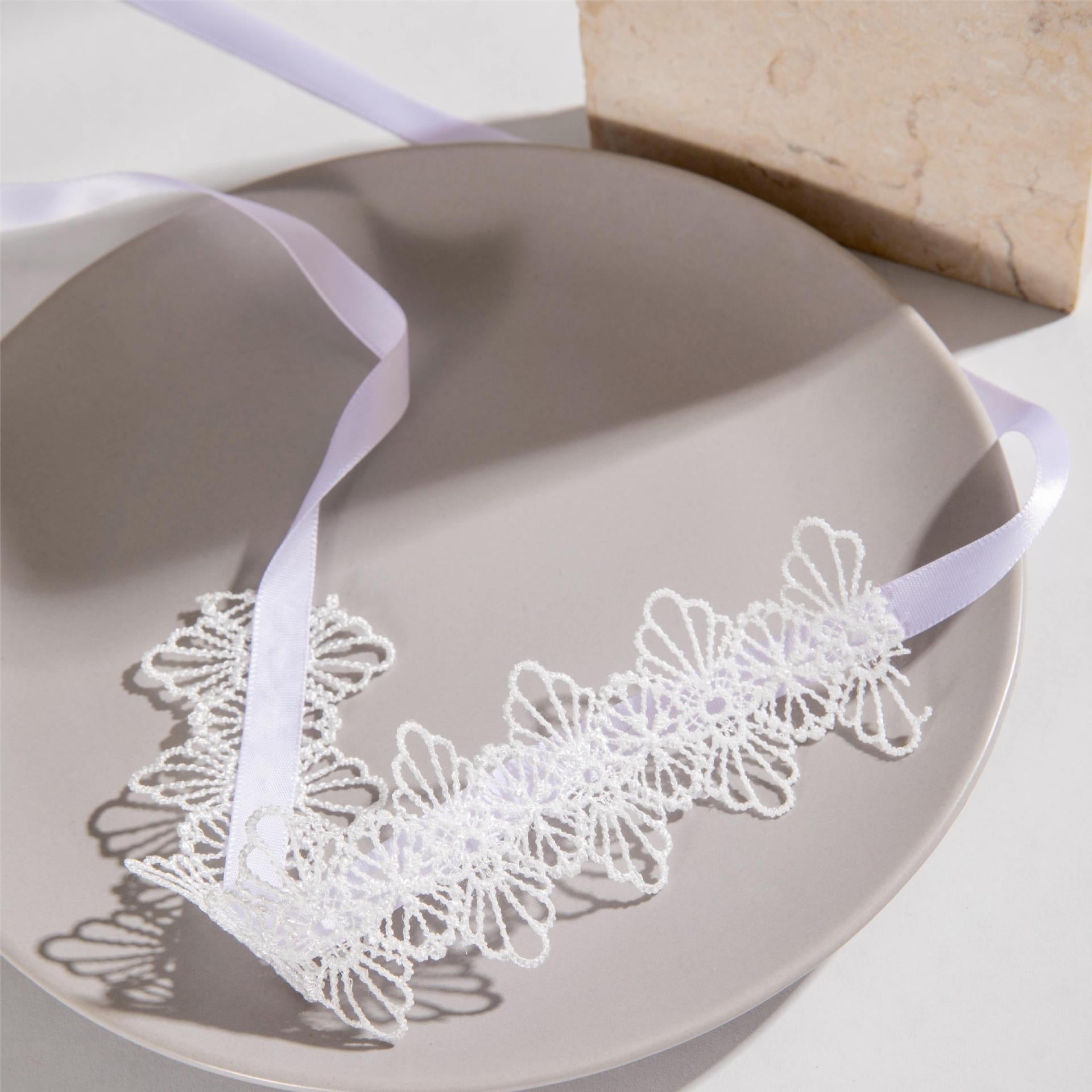 White Fabric Flower Lace Ankle Jewelry