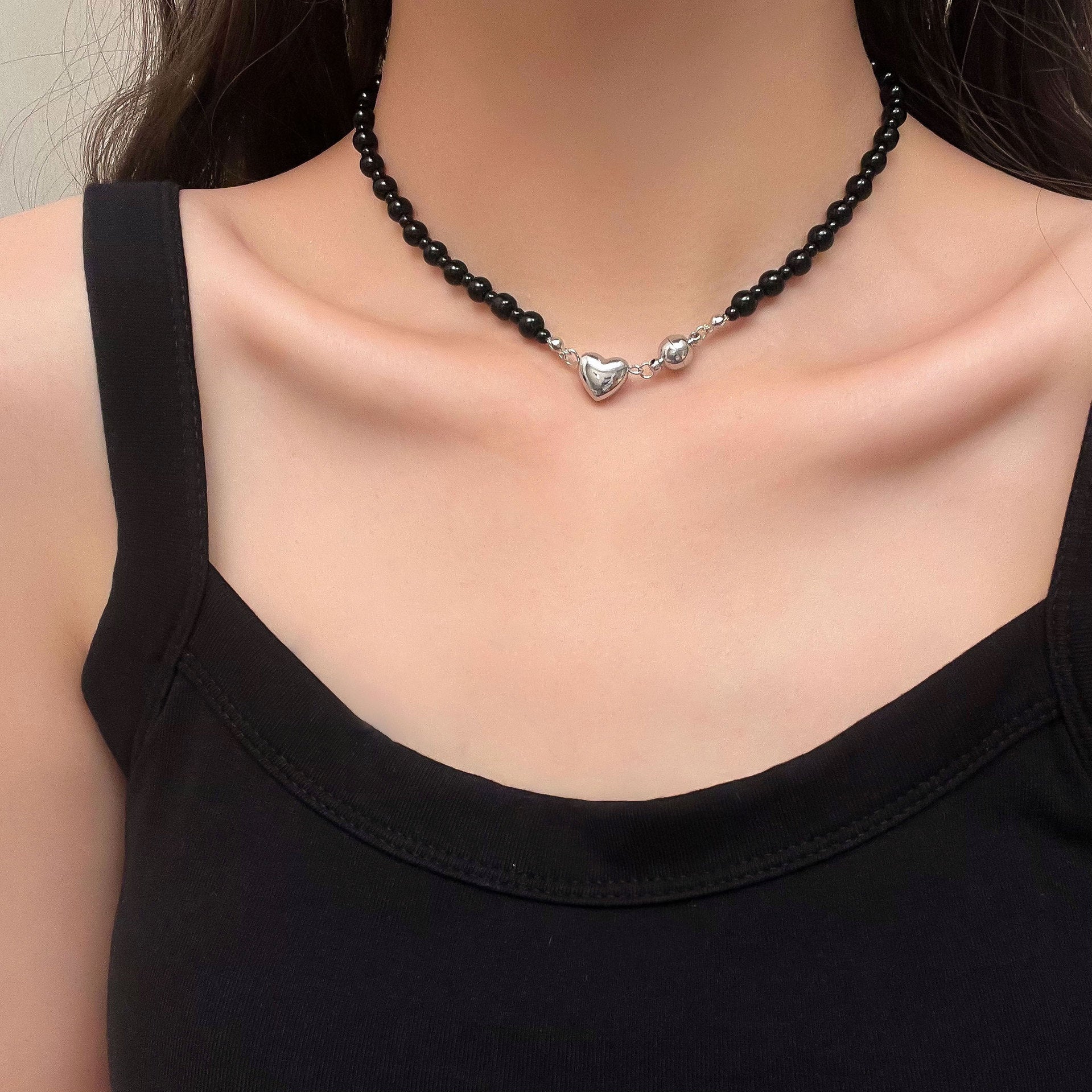 Magnetic Attraction Black Crystal Beads Fashion Chains Necklaces