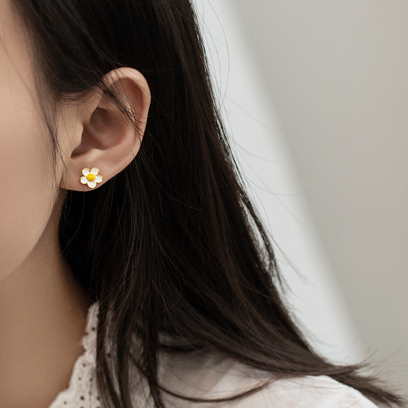 Enamel Cute Flower Stud Earrings