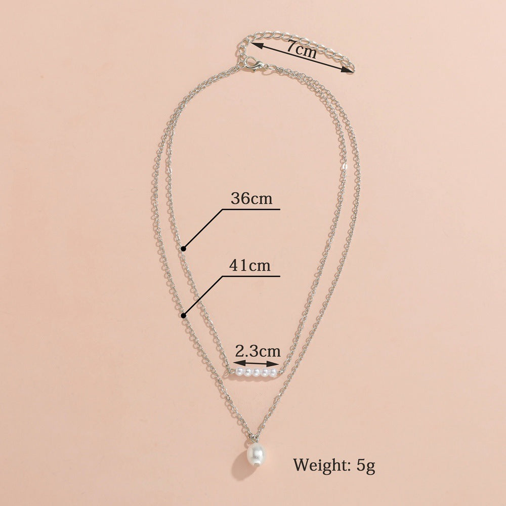 Multi-layered Pearl Pendant Necklace