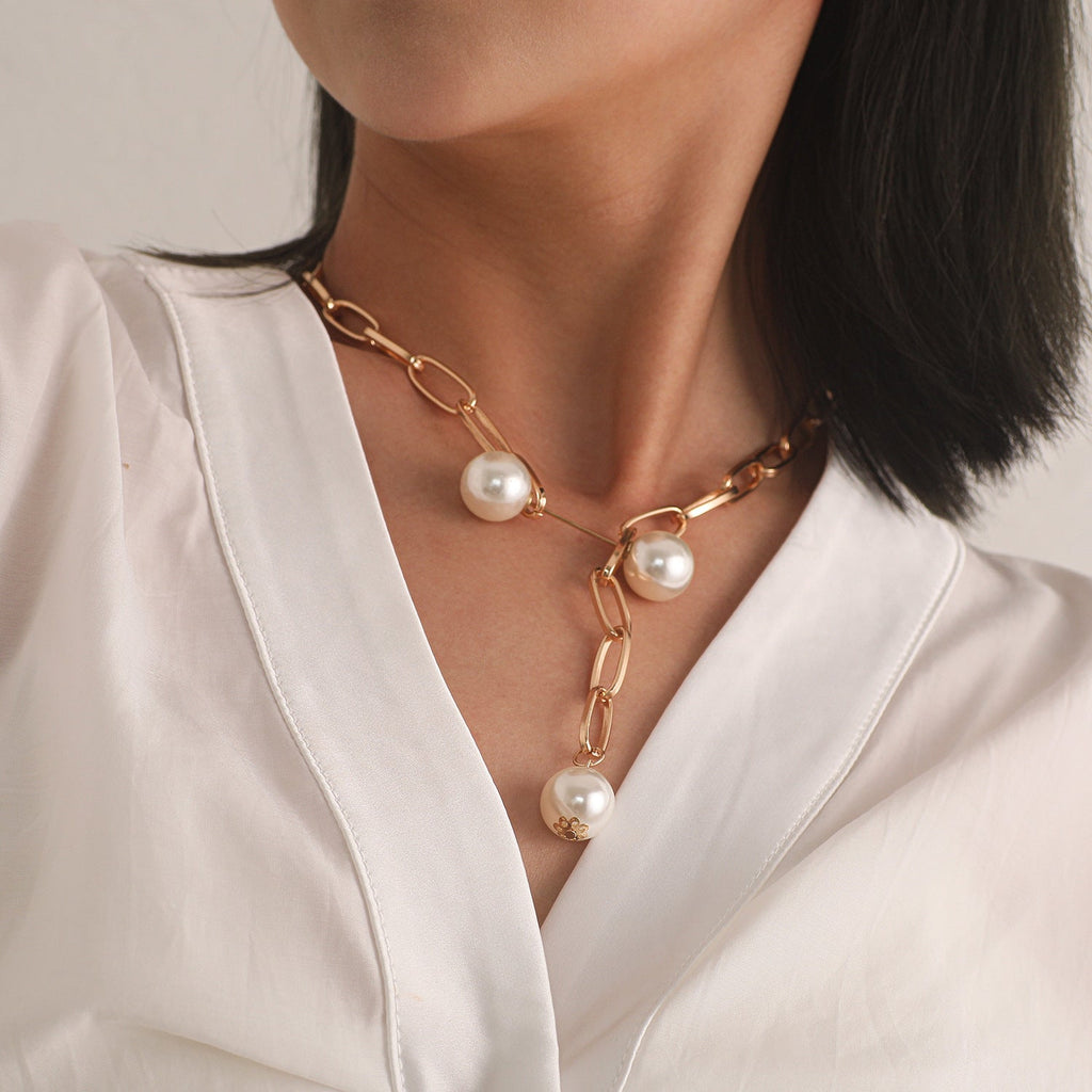Exaggerated Brooch Pearl Pendant Multi Layer Necklace
