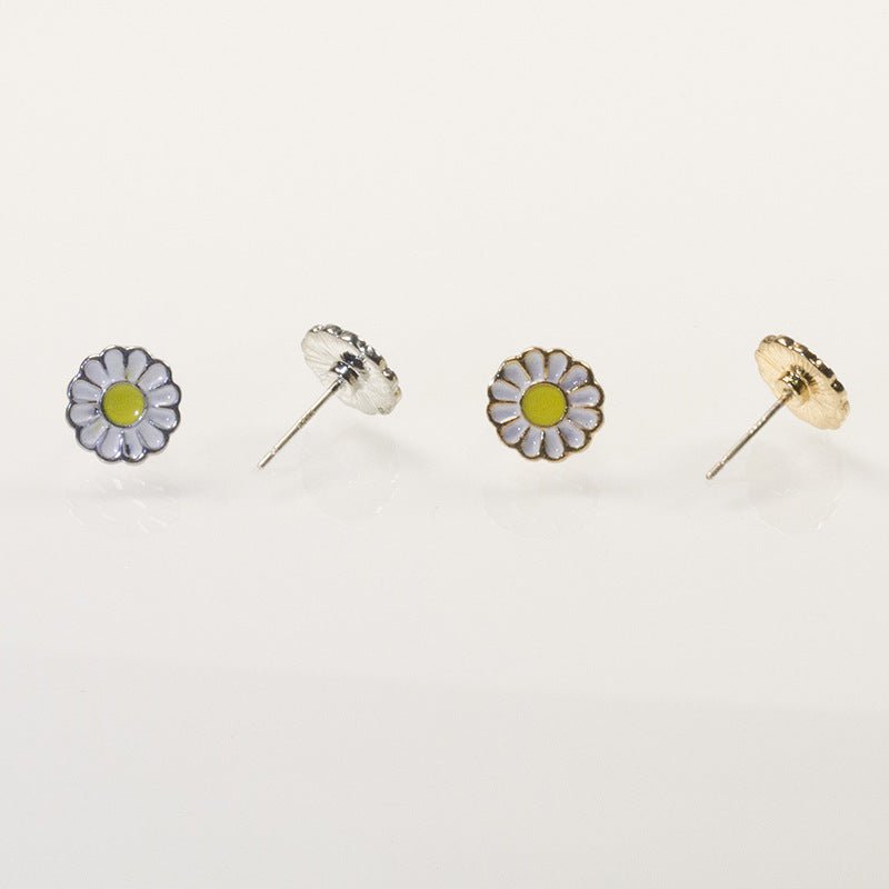 Daisy flower stud earrings set