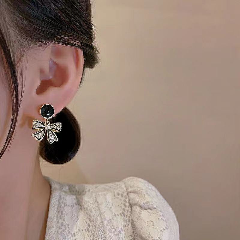 Sweet Black Bow Pearl Drop Stud Earrings
