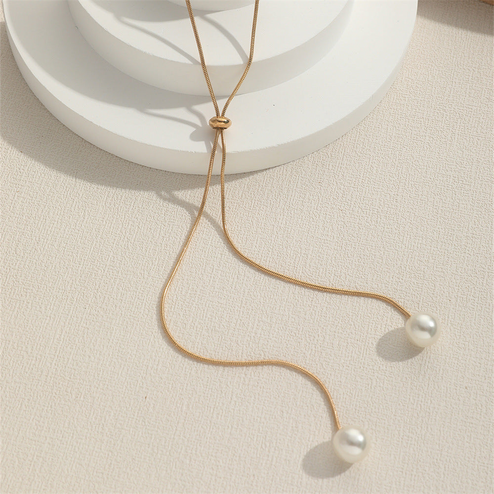 Pull Snake Bone Pearl Necklace Fashion