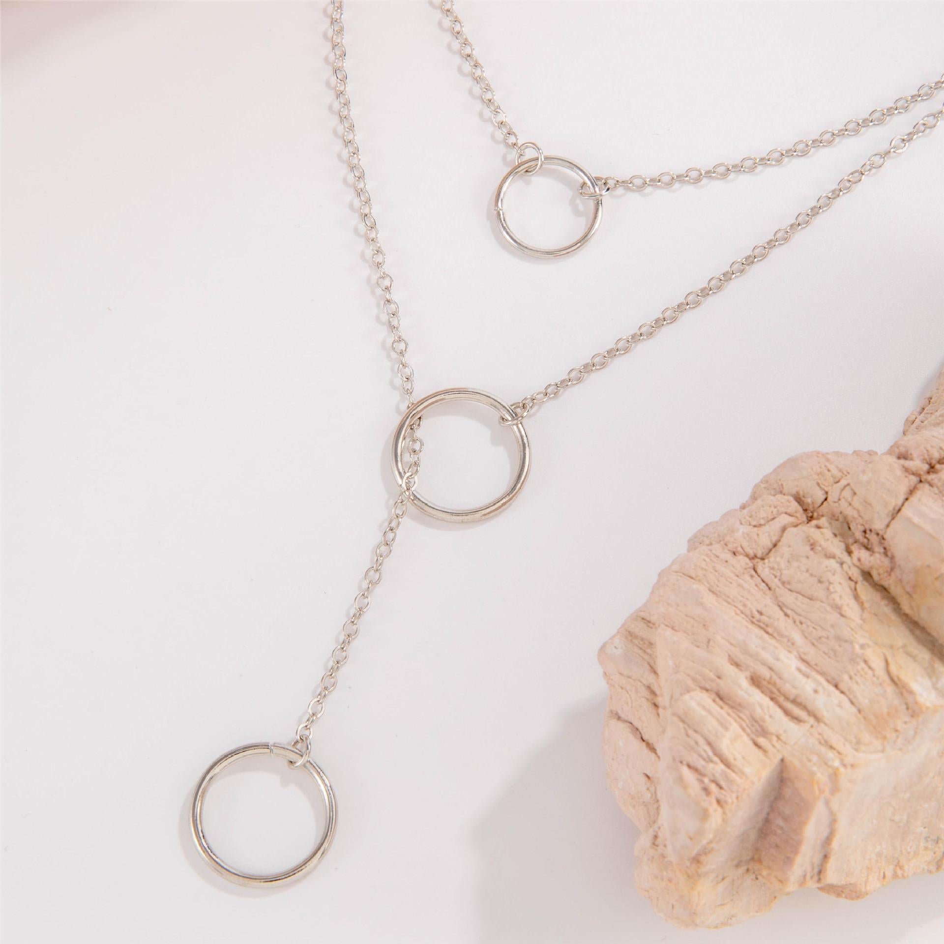 Round Pendant Chain Necklace Two Layers
