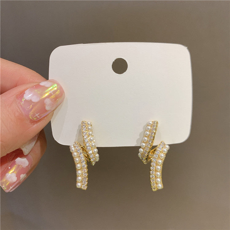 Twisted Rhinestones Pearl Earring