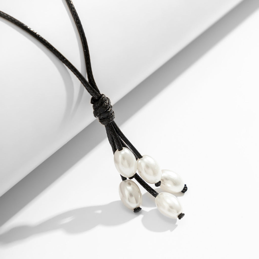 Simple Wax Cord Tassel Necklace