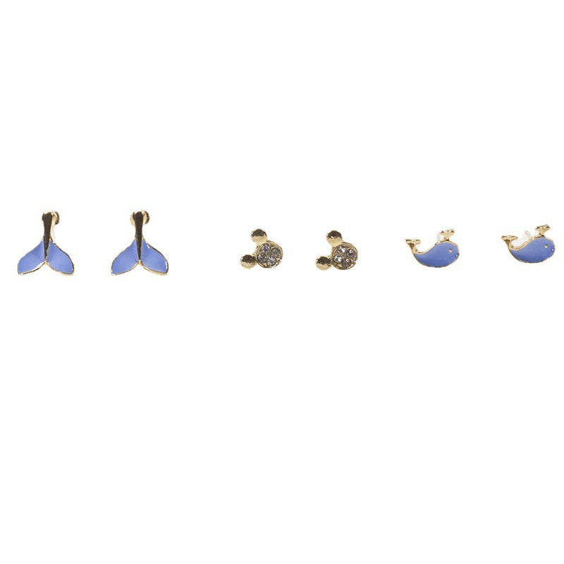 Blue Whale Tail Bear Stud Ear Set