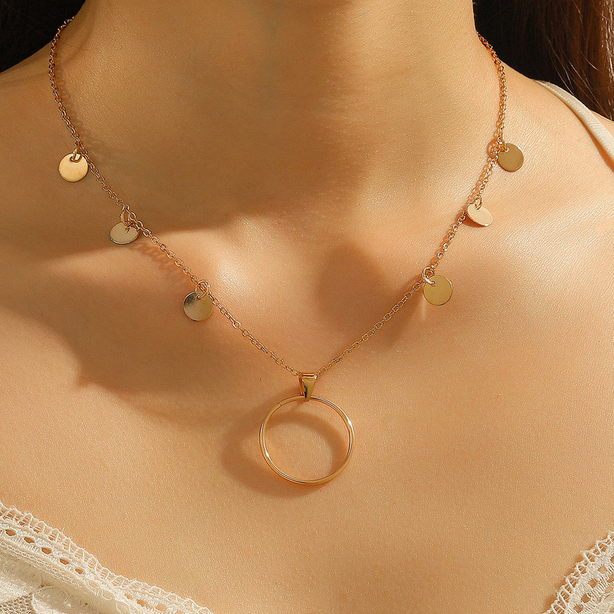 Simple Small Coin Pendant Necklace