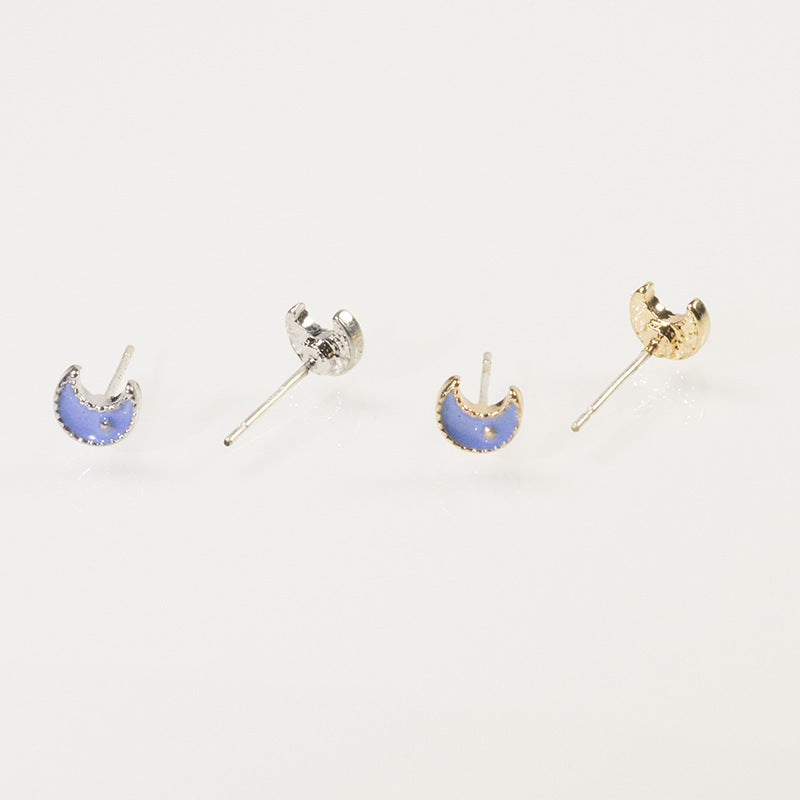 MIni Moon Stud Earring