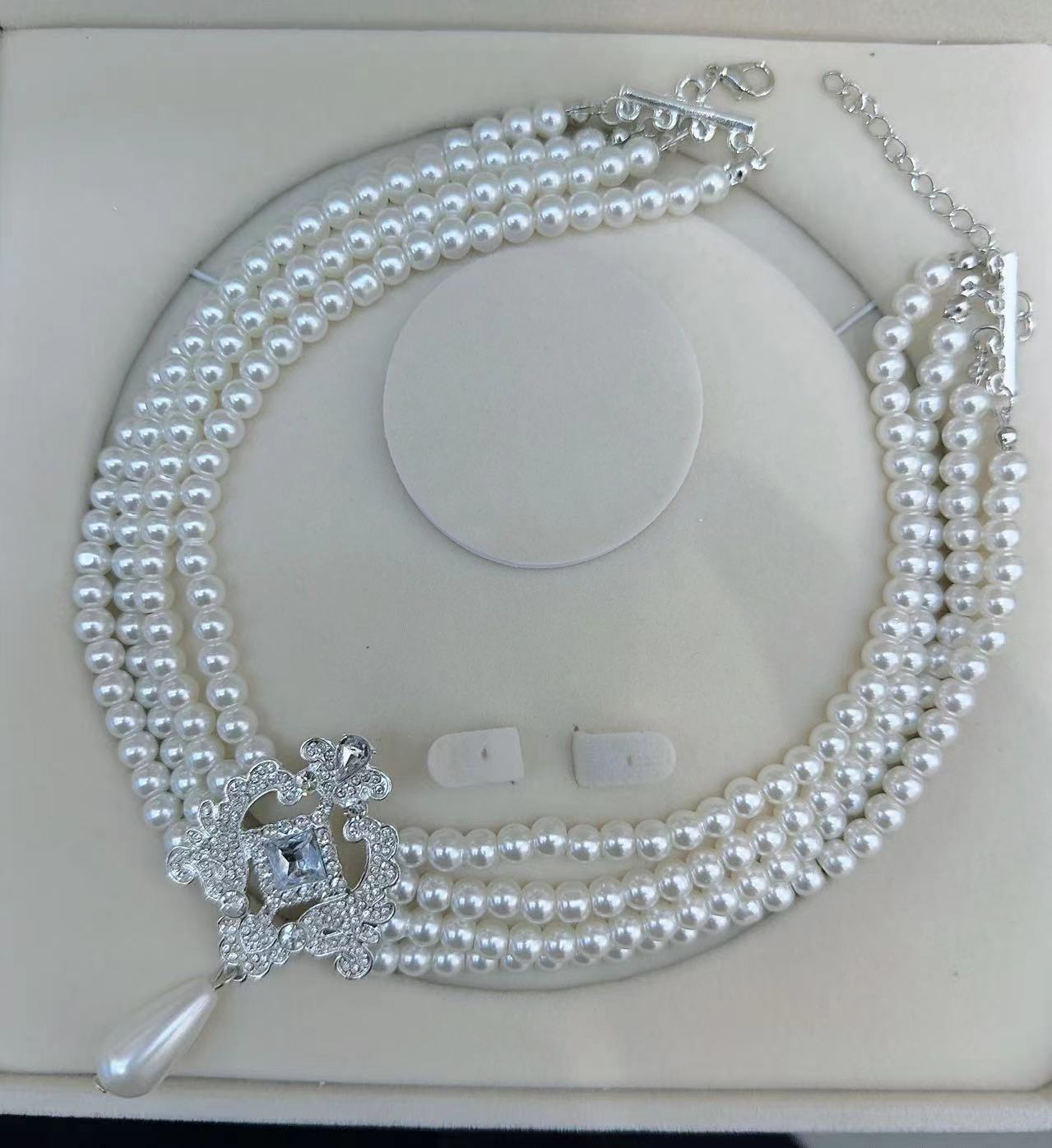 Multi Layers Strand Chokers Beaded Imitation Pearl Chains Necklace for Women Necklace Party Jewelry