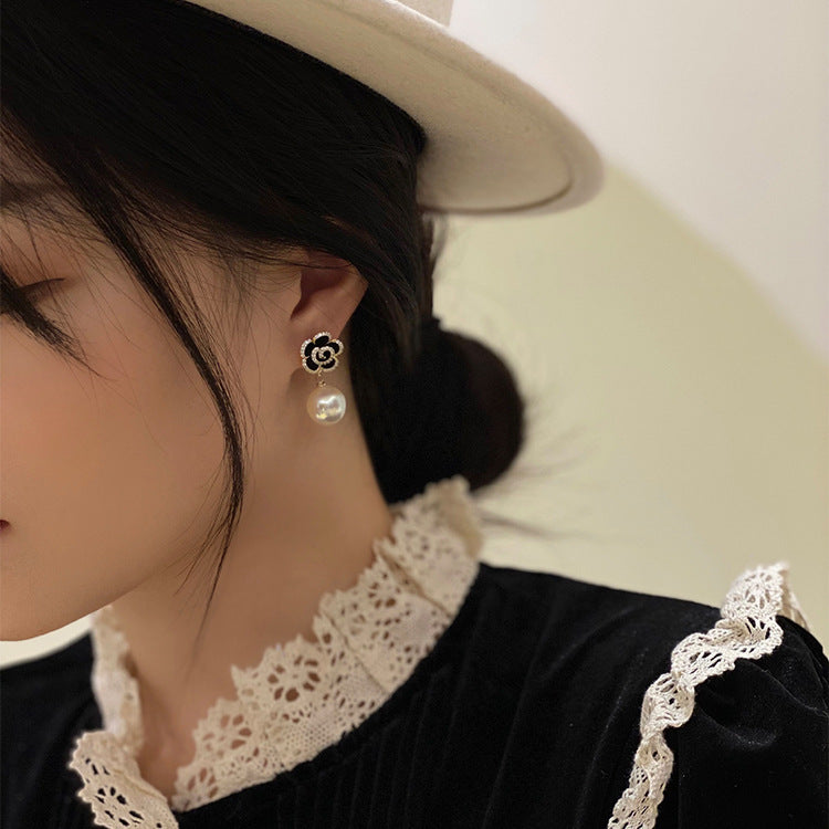 Fashion Flower Camellia Pearl Earrings