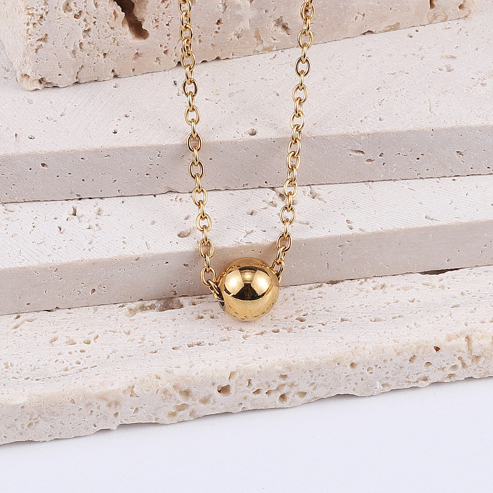 Round Pendant Simple Chain Necklace