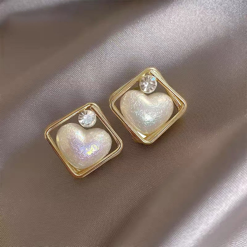 Geometric Rhinestone Pearl Stud Earrings