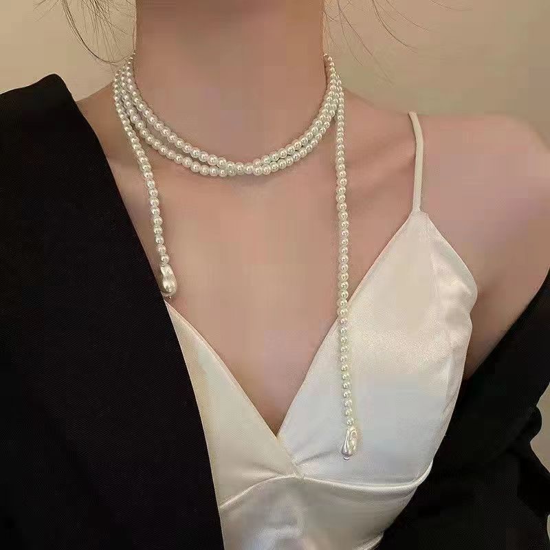 Long Chain Pearl Beaded Pendant Necklace