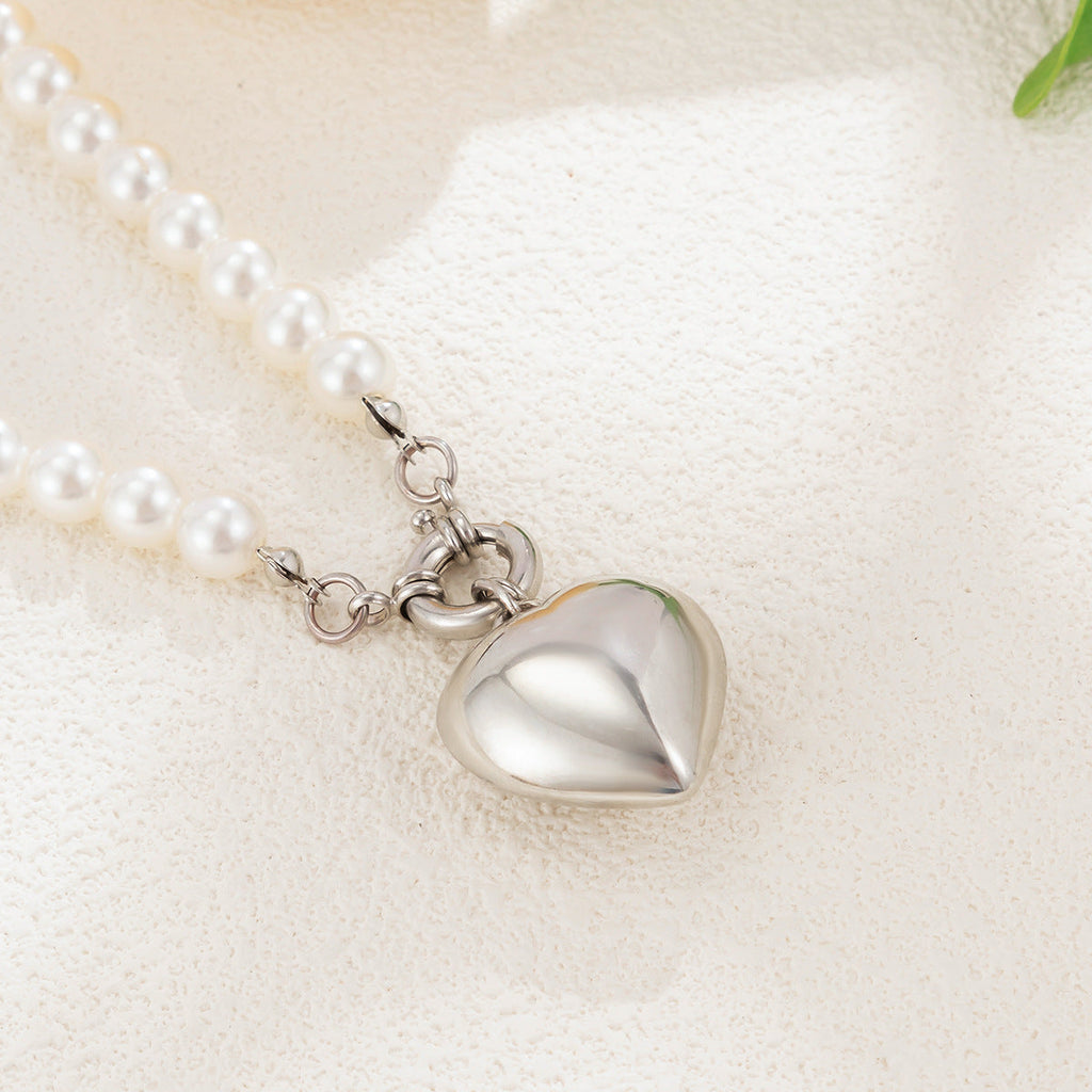 Imitation Pearl Multilayer Choker Necklace for Women Elegant Heart Pendant Necklace