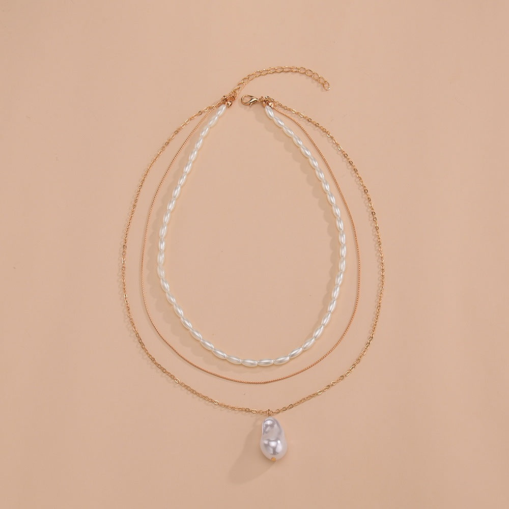 Irregular Baroque Faux Pearl Beads Necklace Choker
