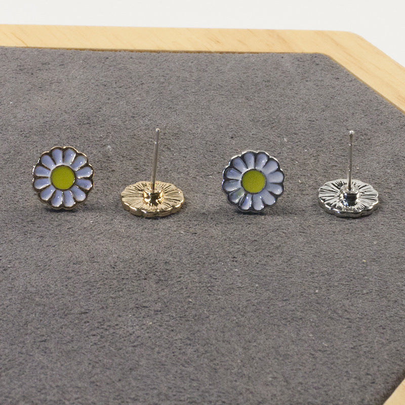 Daisy flower stud earrings set