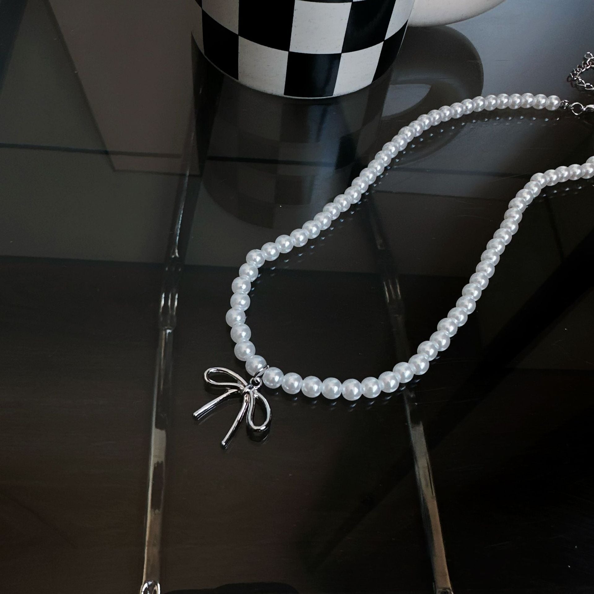 Bow Knot Shape Necklace Women Pearl Beads Necklace