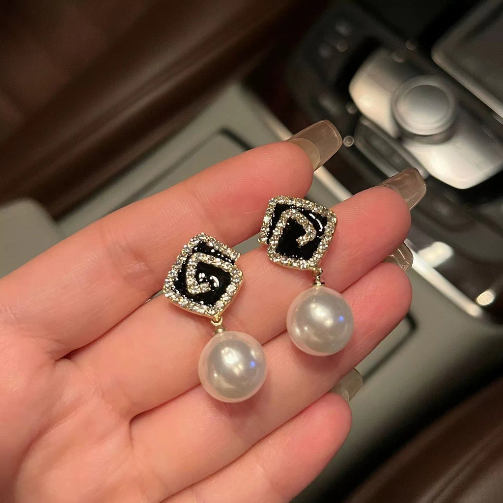 Geometric Square Black Enamel Pearl Earrings