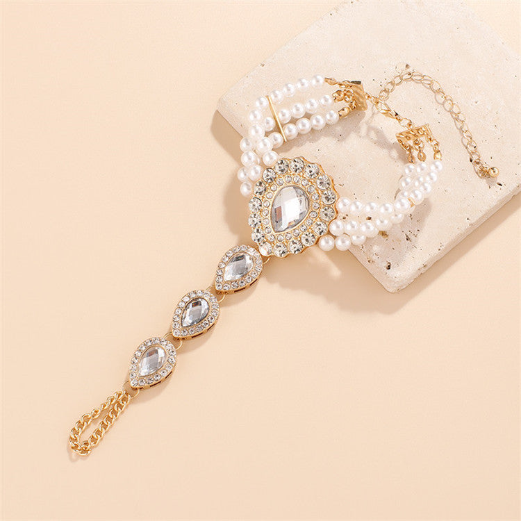 Retro Elegant Pearl Beads Rhintstone Bracelet