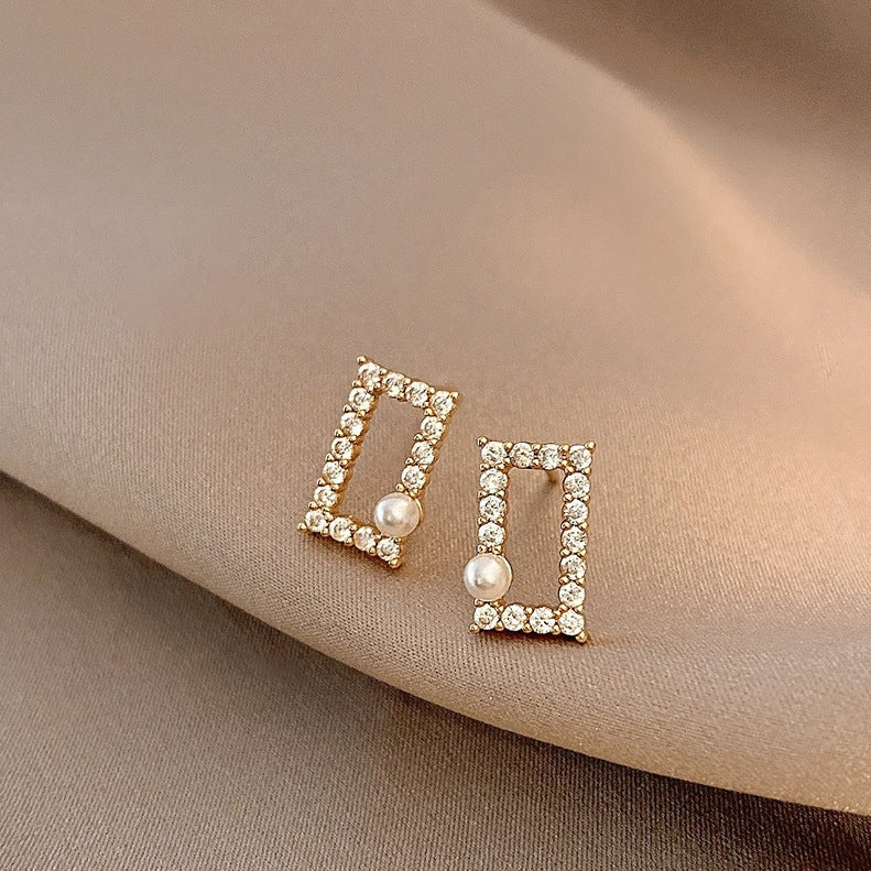 Rhinestone square Pearl Earrings