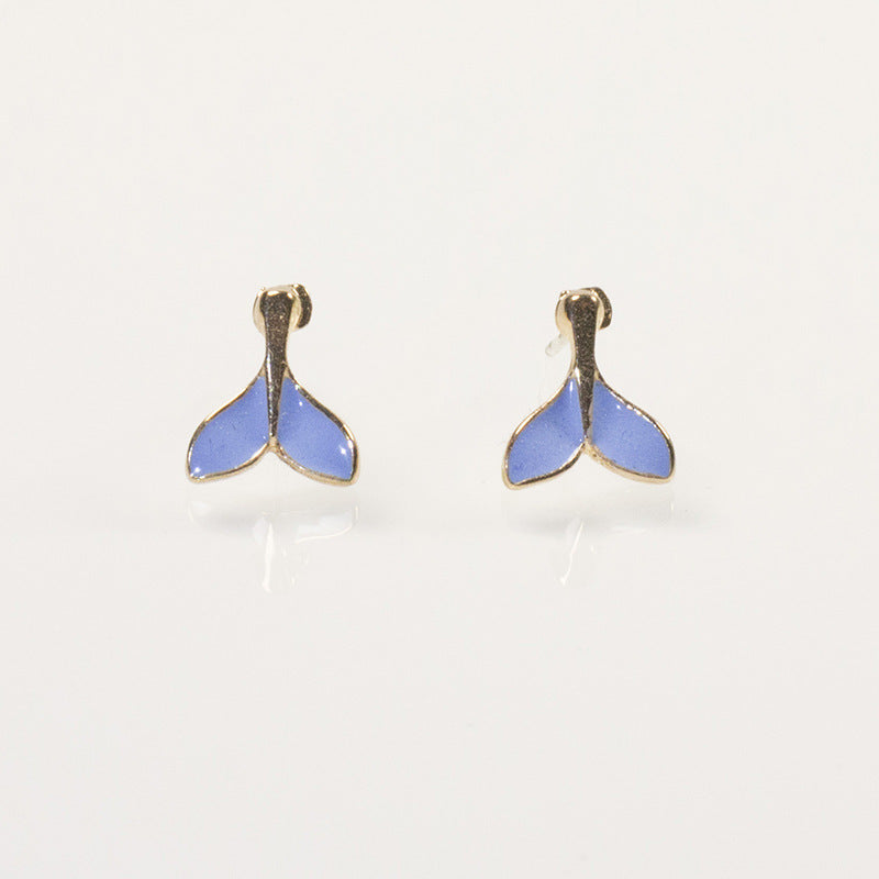 Fashion Small Fishtail Stud Earrings