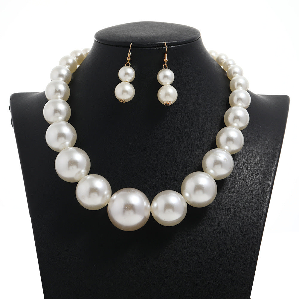 Big Imitation Pearl Necklaces Chunky Boho Short Choker