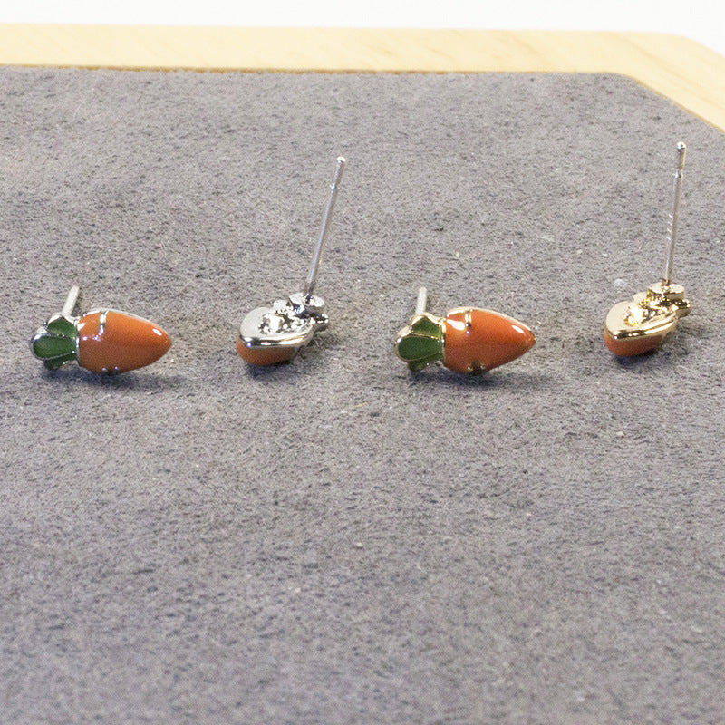 Rabbit carrot stud earrings set