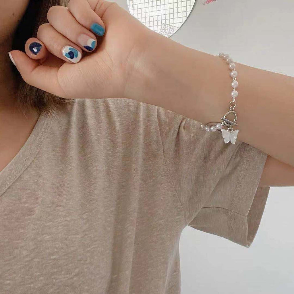 Butterfly Pendant Pearl Bracelet