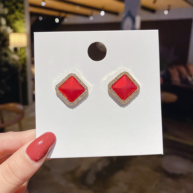 Geometric Square Pearls Stud Earrings